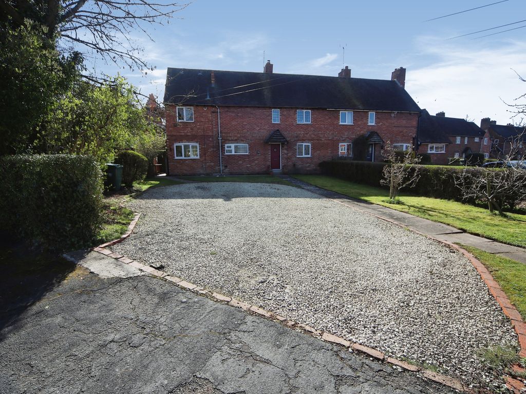 5 bed semidetached house for sale in Arden Road, HenleyInArden B95
