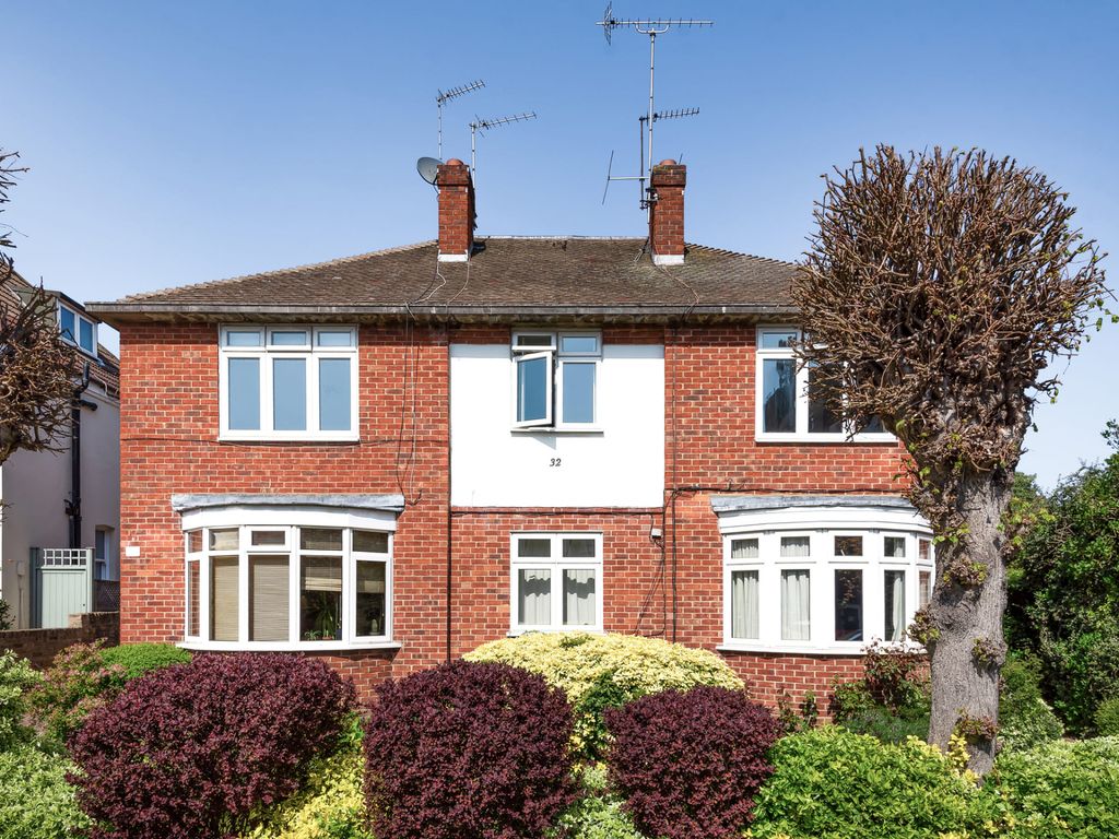 2 bed flat for sale in South Park Road, London SW19 Zoopla