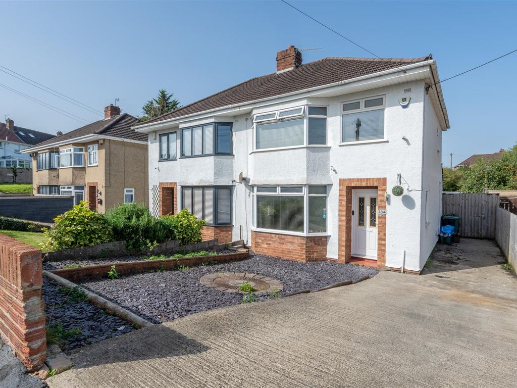 3 bed semidetached house for sale in Headley Lane, Headley Park