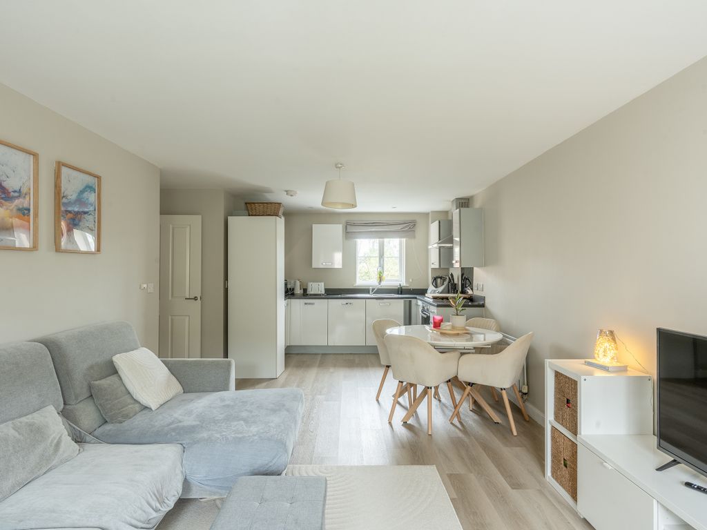 2 bed flat for sale in Inkerman Close, Horfield, Bristol BS7, £265,000 Zoopla