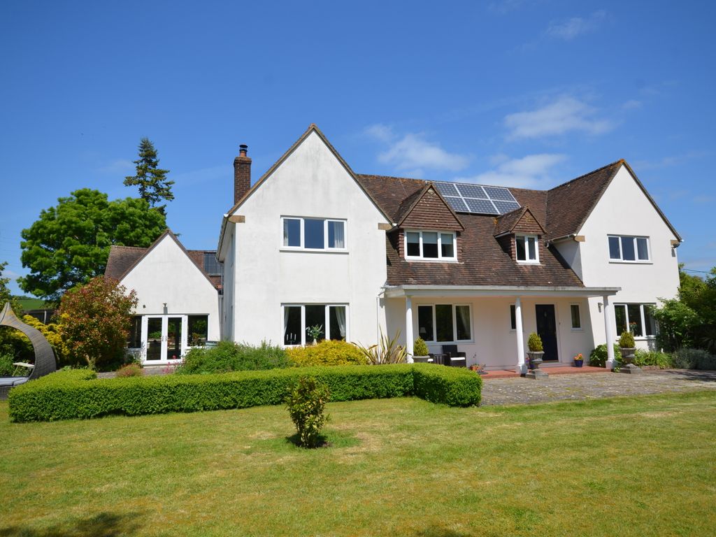 6 bed country house for sale in Stratford Tony Road, Coombe Bissett