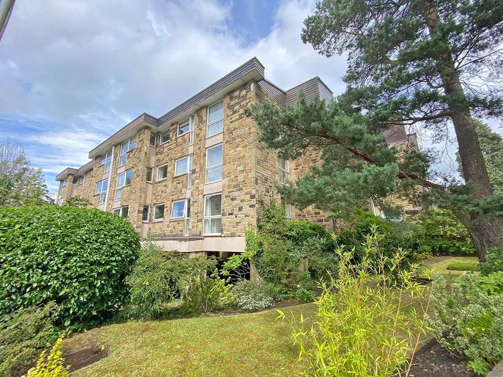 2 bed flat for sale in Victoria Avenue, Harrogate HG1, £165,000 Zoopla