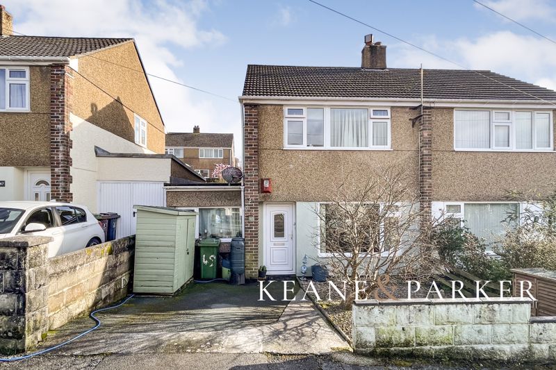 4 bed semidetached house for sale in Dolphin Square, Plymstock