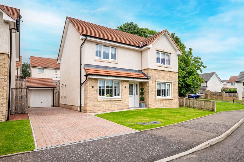 4 bed detached house for sale in Clayton Crescent, Motherwell ML1, £