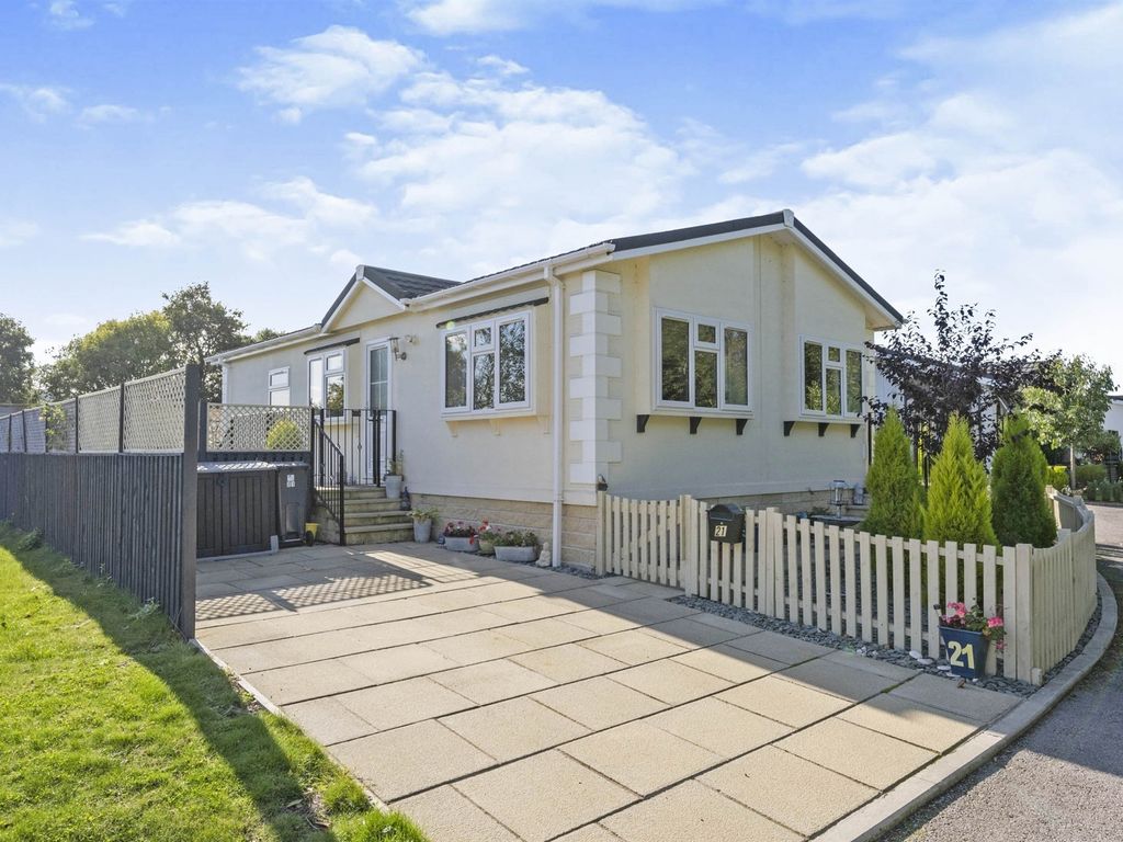 2 bed mobile/park home for sale in Station Road, Mexborough S64, £155,000 Zoopla