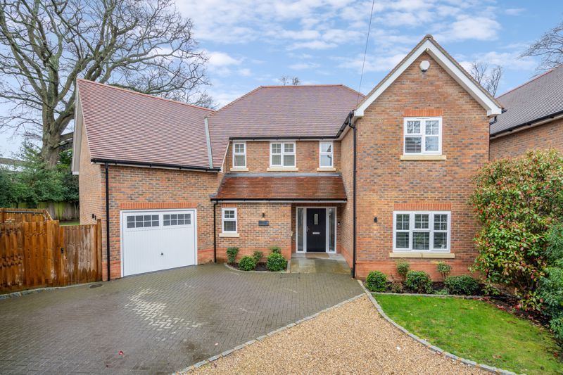 4 bed detached house for sale in Dippingwell Court, Farnham Common