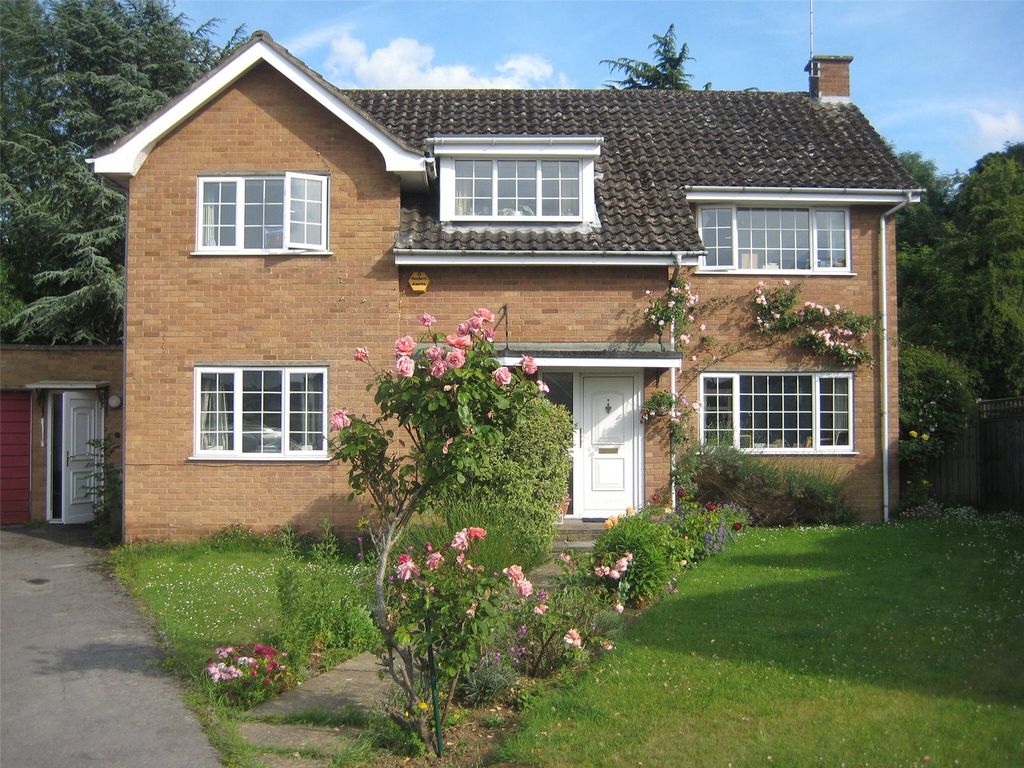 3 bed detached house for sale in Bafford Grove, Charlton Kings