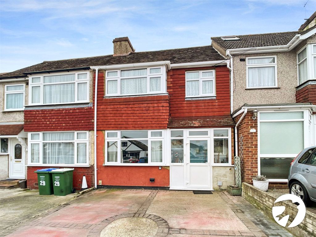 3 bed terraced house for sale in Heathview Avenue, Crayford, Dartford