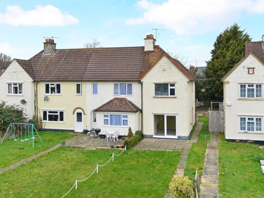 2 bed end terrace house for sale in Godalming, Surrey GU7