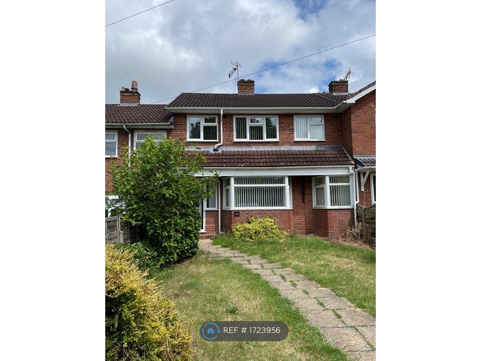 3 bed terraced house to rent in Wolverhampton, Wolverhampton WV8 Zoopla
