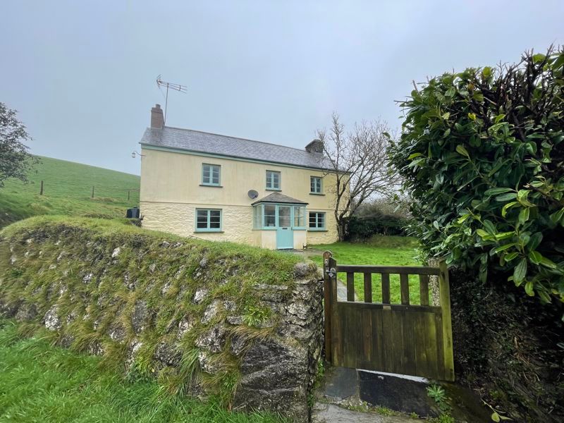 4 bed property to rent in Braddock, Lostwithiel PL22, £1,800 pcm Zoopla