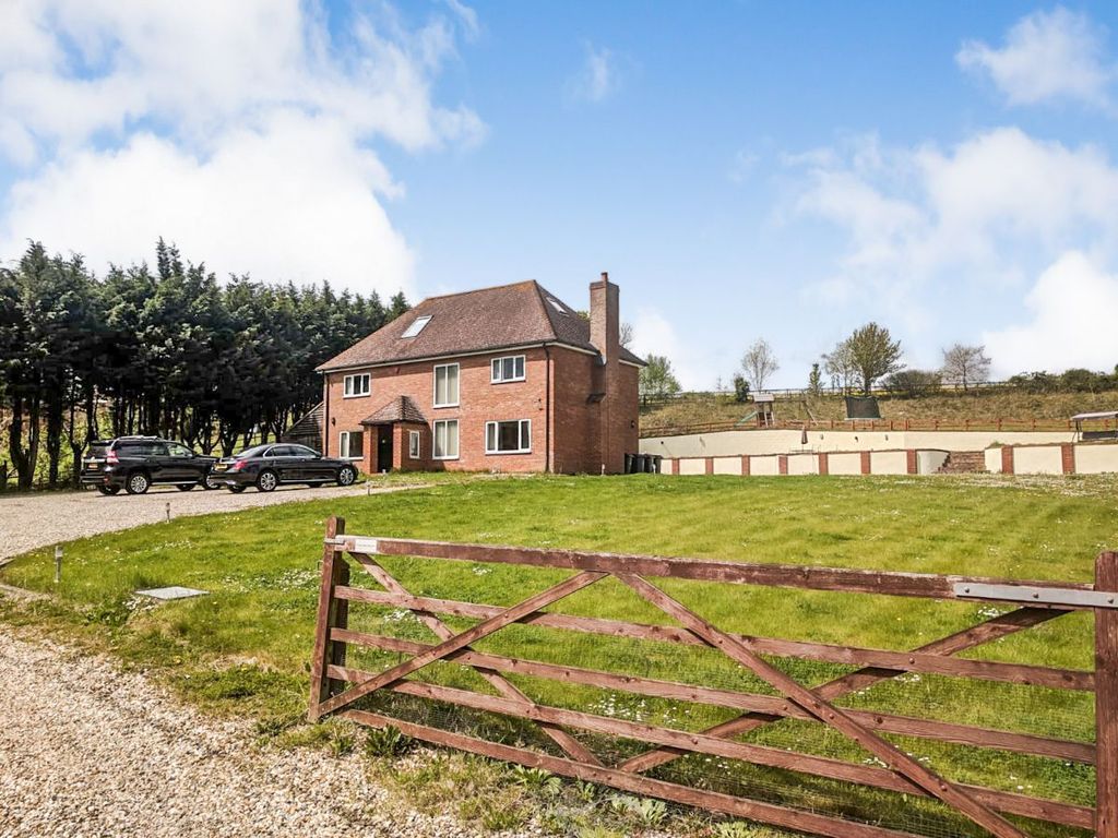 5 bed detached house for sale in Ashford Road, Chartham, Canterbury CT4