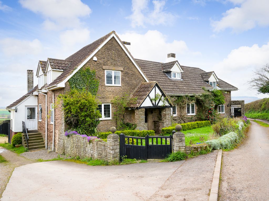 7 bed detached house for sale in Little Trewen Farm, Whitchurch, Ross