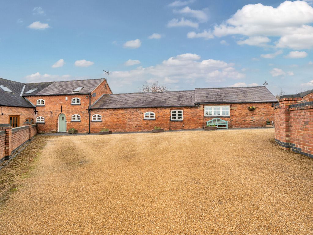 4 bed barn conversion for sale in Common Lane, Stanley Common, Ilkeston