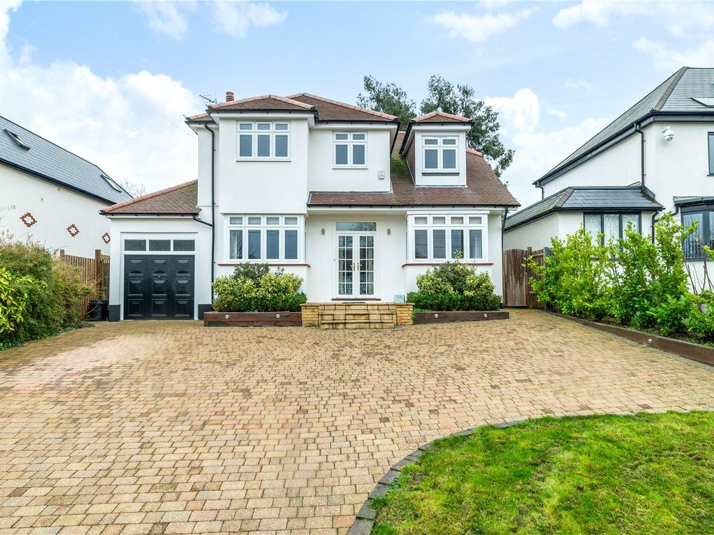 4 bed detached house for sale in Hayes Lane, Bromley BR2, £1,000,000