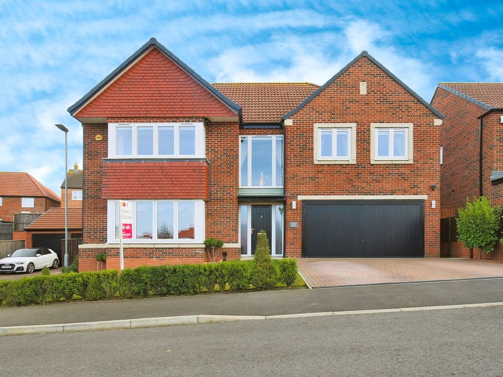 4 bed detached house for sale in Woodhouse Lane, Hartlepool TS26, £