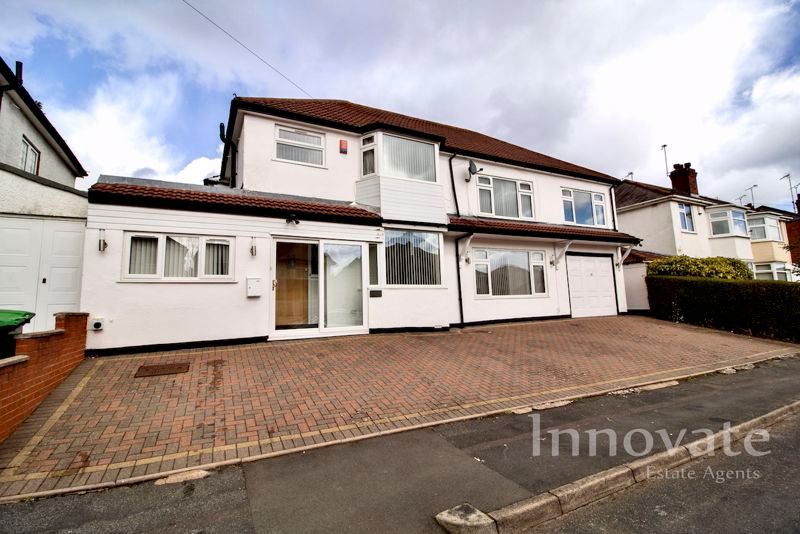 5 bed detached house for sale in Sunnybank Road, Oldbury B68 Zoopla