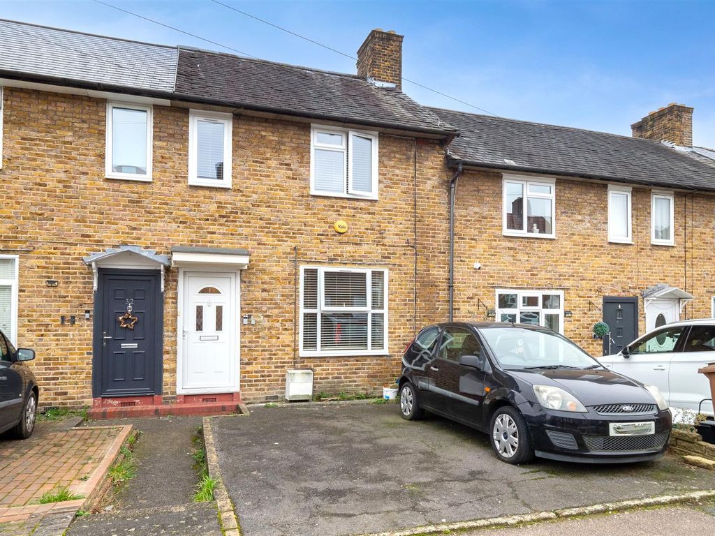 3 bed terraced house for sale in Welbeck Road, Sutton SM1, £415,000
