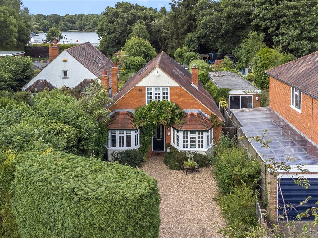 4 bed detached house for sale in Coleford Bridge Road, Mytchett, Surrey