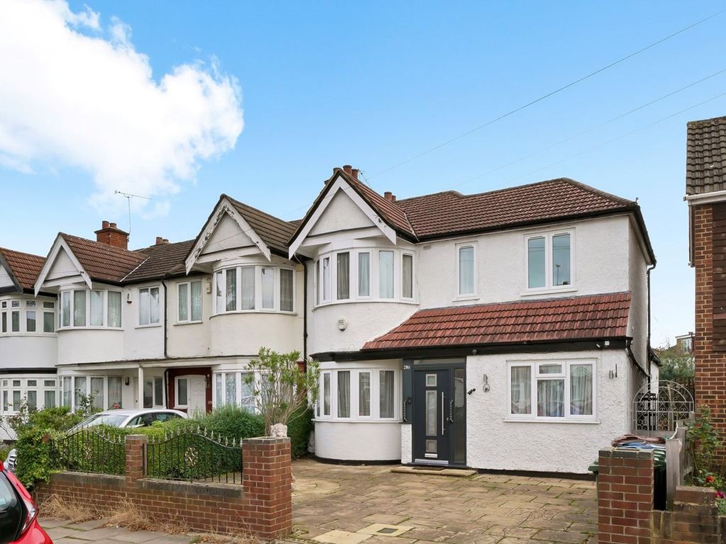 5 bed end terrace house for sale in Torbay Road, Harrow HA2, £750,000