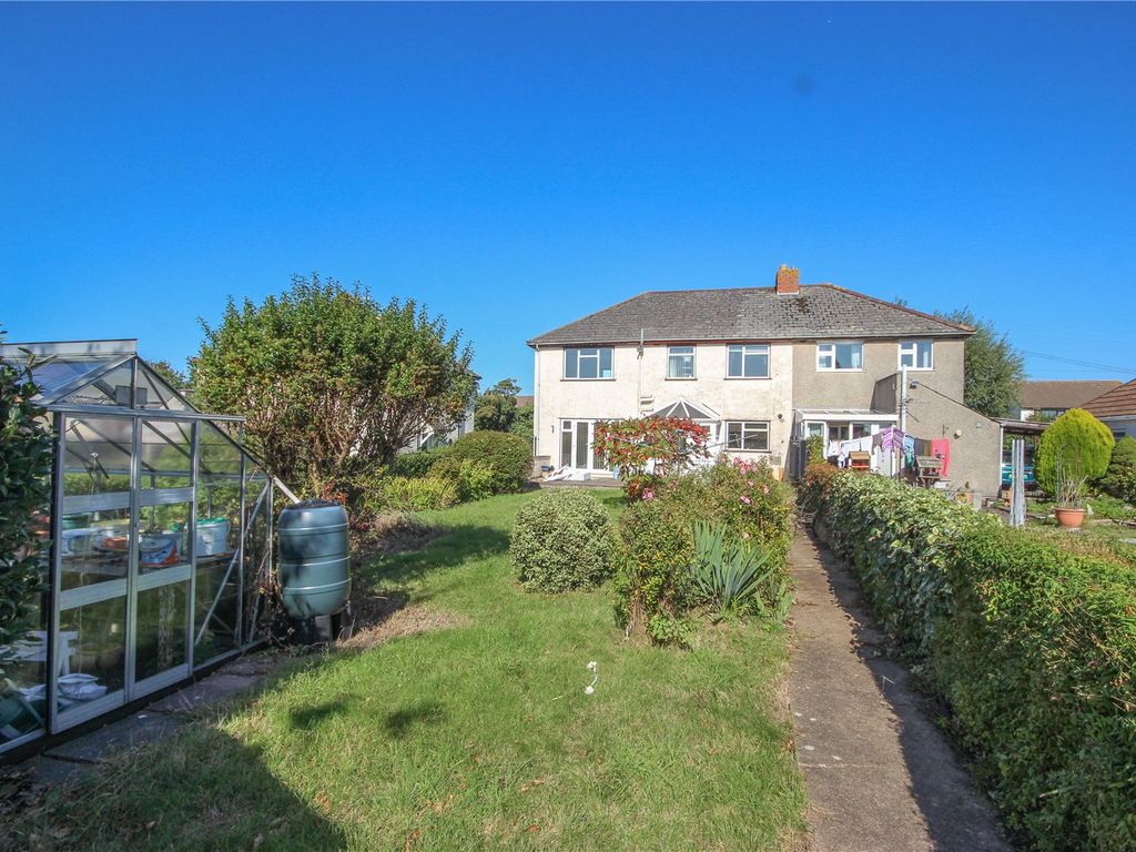 4 bed semidetached house to rent in Church Road, Stoke Gifford