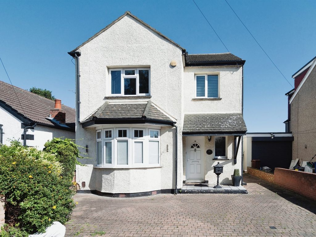 4 bed semidetached house for sale in Crescent Avenue, Grays RM17, £485,000 Zoopla