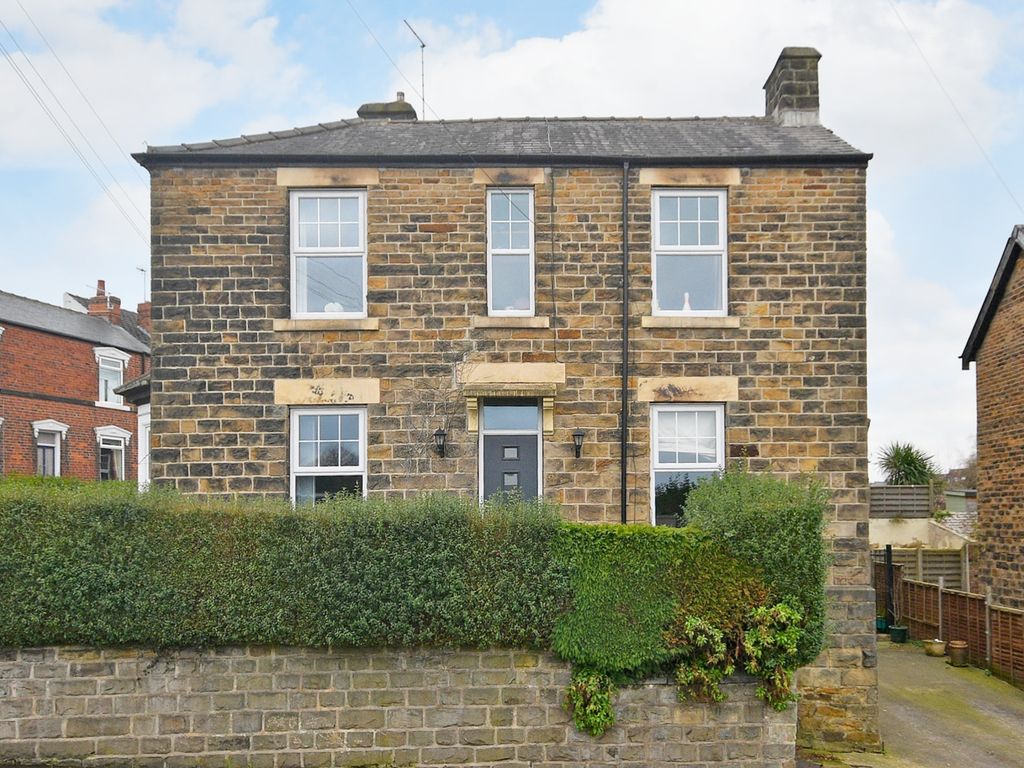 3 bed semidetached house for sale in Hallowes Lane, Dronfield