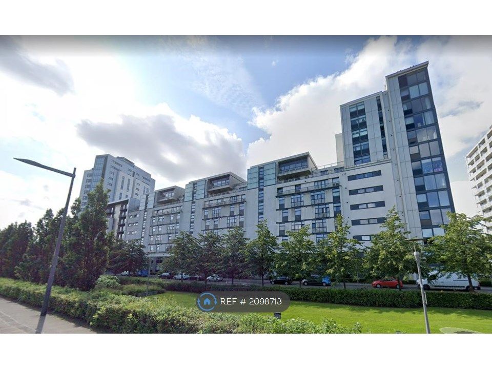 2 bed flat to rent in Glasgow Harbour Terraces, Glasgow G11, £1,500 pcm