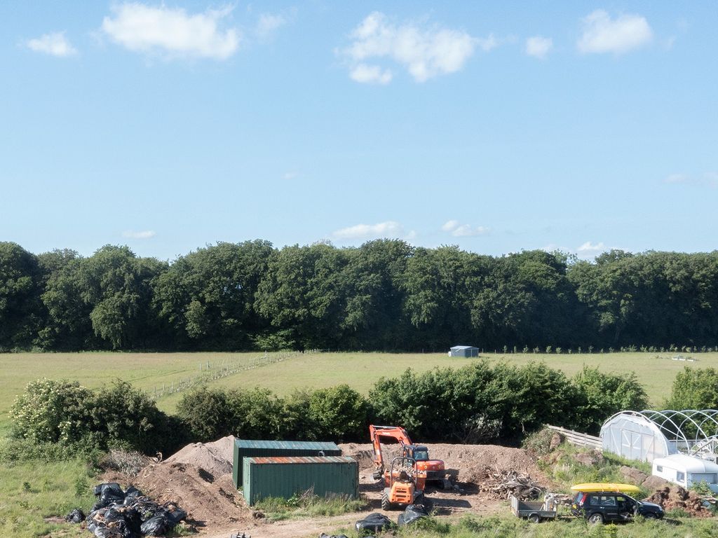 Land for sale in Mudds Bank, Stokenchurch HP14, £5,000 Zoopla