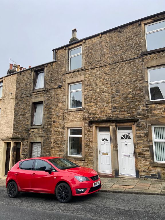 3 bed terraced house to rent in Clarence Street, Lancaster LA1, £800 pcm Zoopla