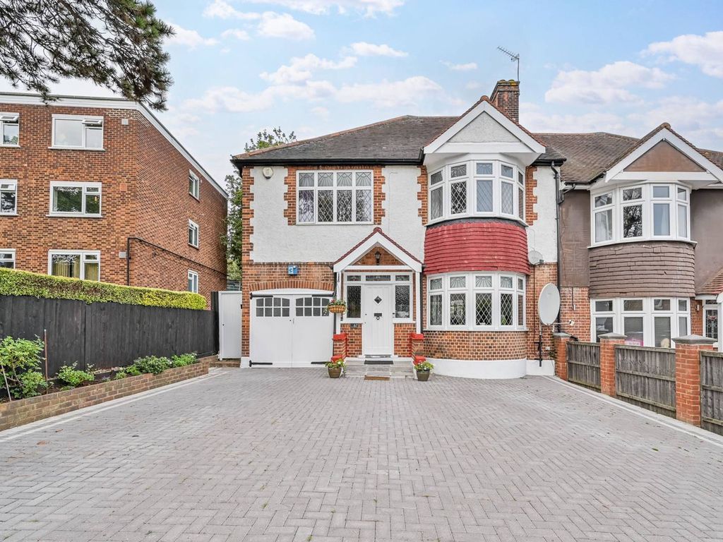 4 bed terraced house for sale in Ravensbourne Park Crescent, Catford