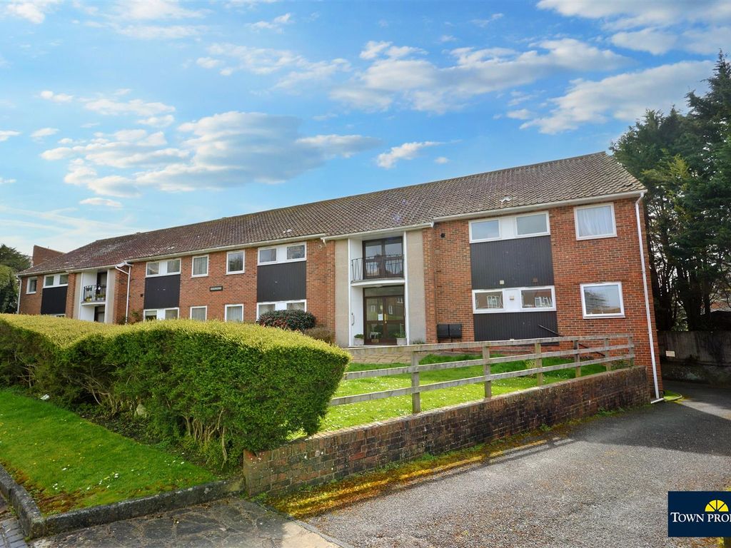 2 bed flat for sale in Michel Grove, Eastbourne BN21 Zoopla