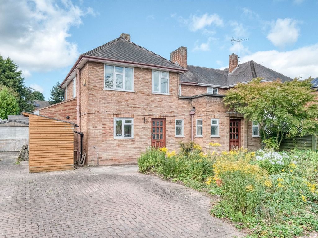 2 bed semidetached house for sale in Studley Road, Greenlands