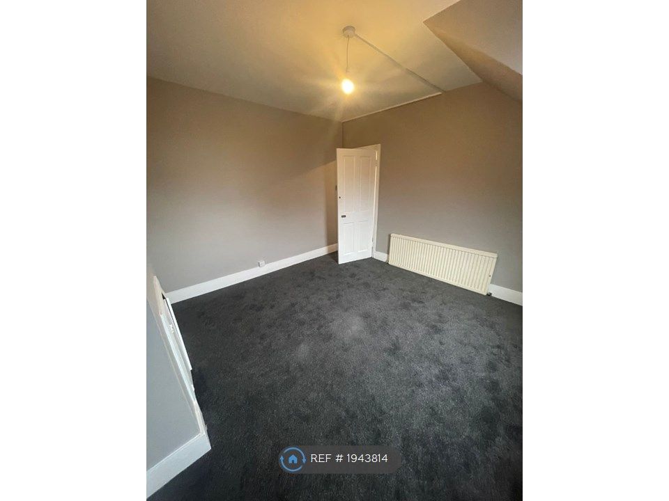 Room to rent in High Street, Wealdstone, Harrow HA3, £800 pcm Zoopla