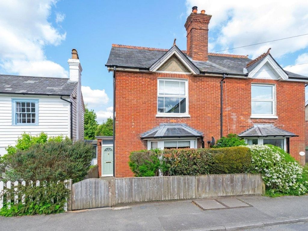3 bed semidetached house for sale in Durgates, Wadhurst, East Sussex