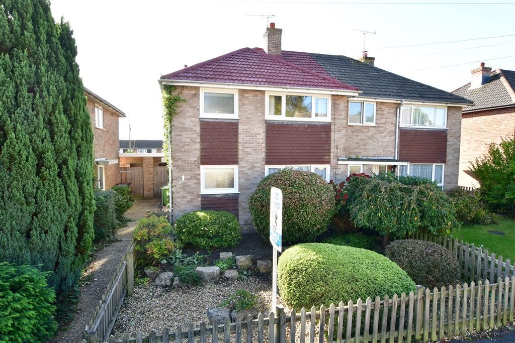 3 bed semidetached house for sale in Rival Moor Road, Petersfield