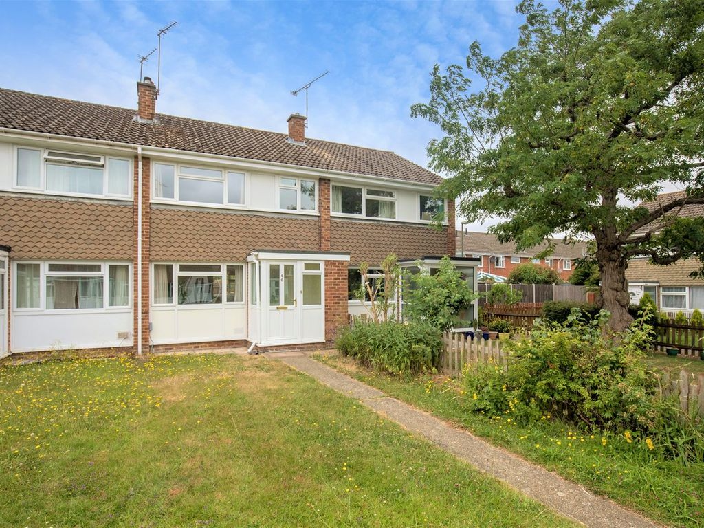 3 bed terraced house for sale in Burden Way, Guildford GU2 Zoopla