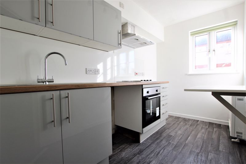 1 bed flat for sale in Vervain Close, Churchdown, Gloucester GL3 Zoopla