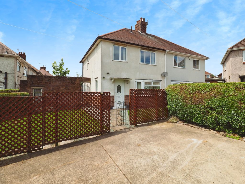 3 bed semidetached house for sale in Beauvale Road, Hucknall, Nottingham, Nottinghamshire NG15