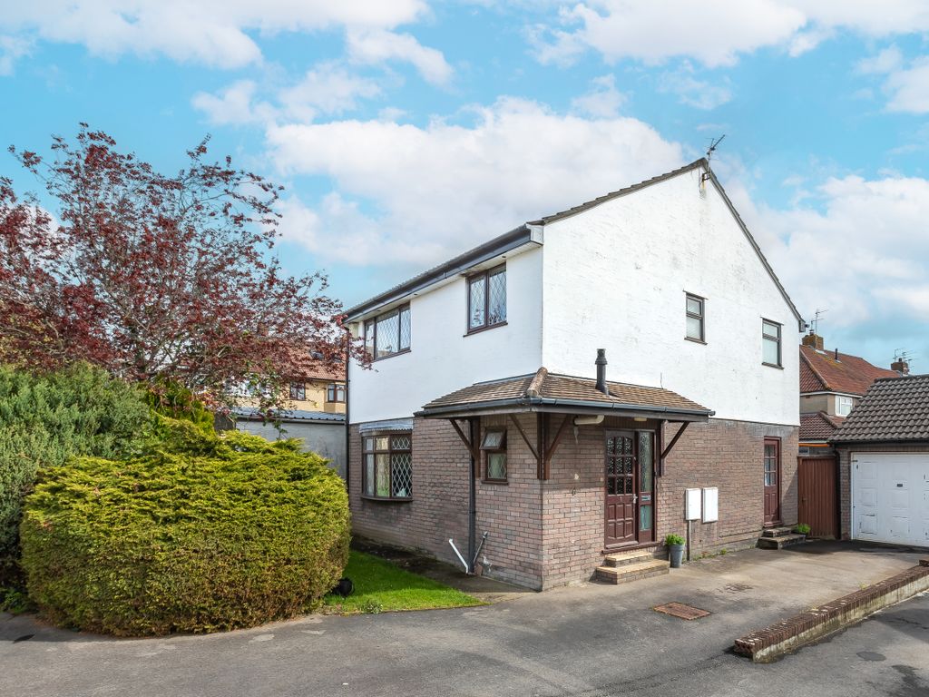 4 bed detached house for sale in Teewell Close, Staple Hill, Bristol