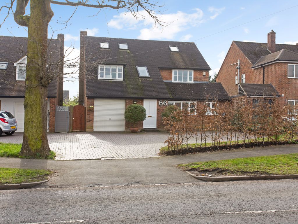 6 bed detached house for sale in Sandpit Lane, St. Albans AL4, £