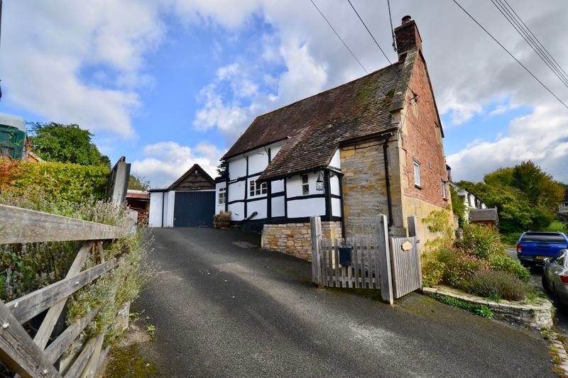 2 bed detached house for sale in Kennel Bank, Cropthorne, Pershore WR10