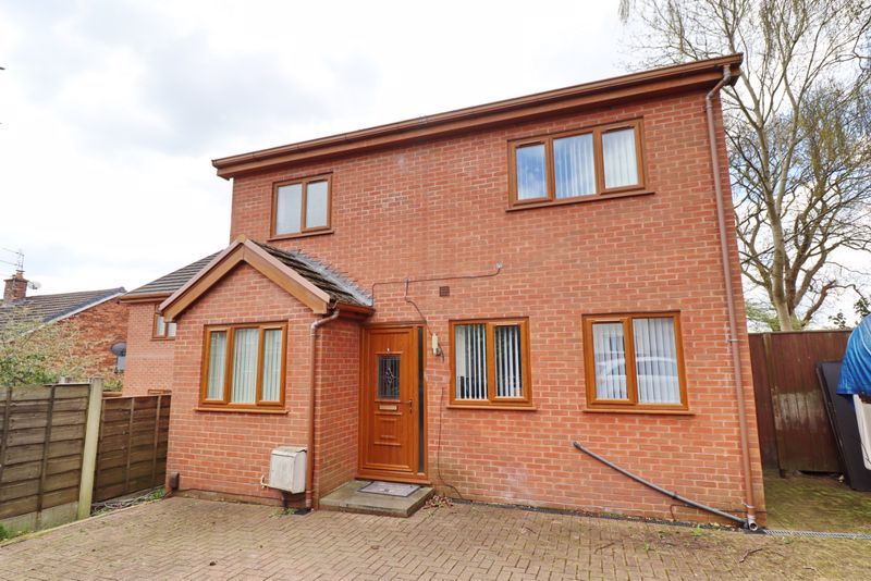 4 bed detached house for sale in Manchester Road, Tyldesley, Manchester