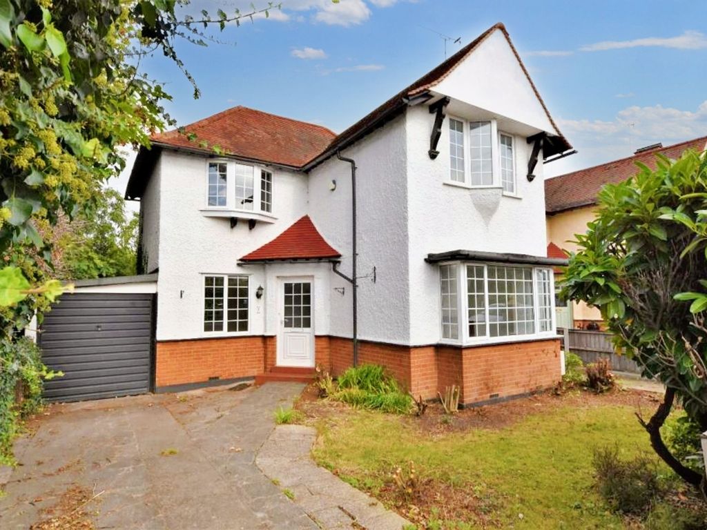3 bed detached house for sale in Priory Crescent, SouthendOnSea SS2