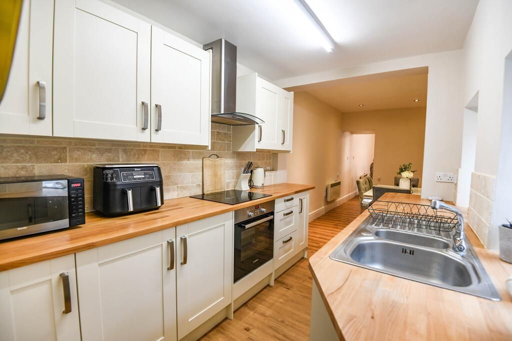 2 bed terraced house for sale in Elm Road, Wisbech, Cambs PE13, £