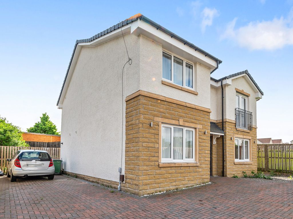 5 bed detached house for sale in 105B Claremont, Alloa FK10, £290,000