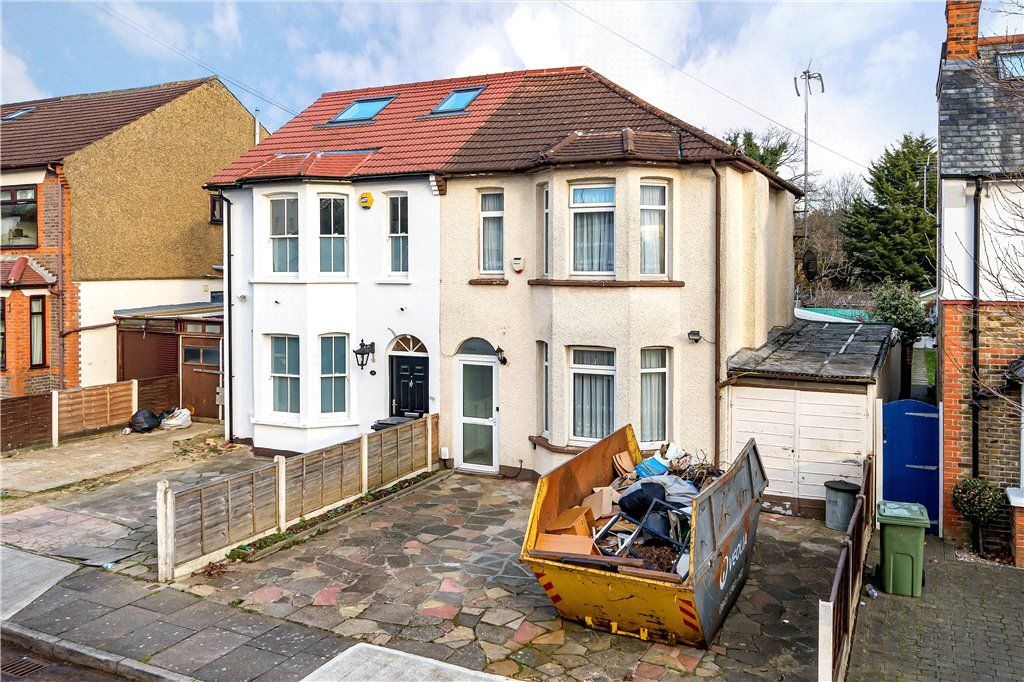 3 bed semidetached house for sale in Reginald Road, Northwood