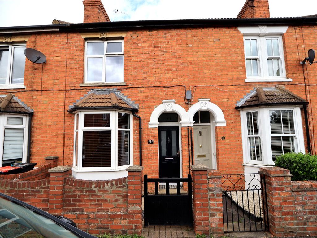 2 bed terraced house for sale in Bury Avenue, Newport Pagnell