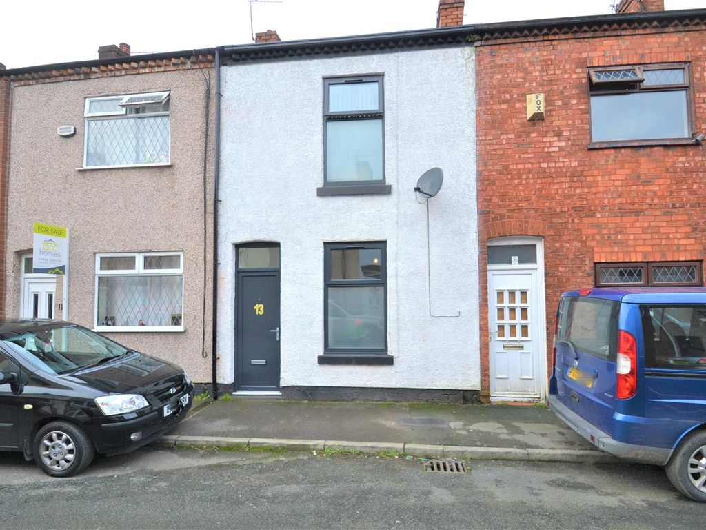2 bed terraced house to rent in Park Street, Tyldesley, Manchester M29