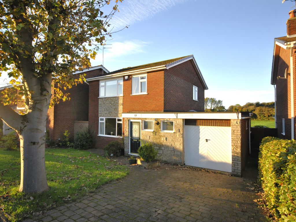 3 bed detached house for sale in Lancaster Crescent, Tickhill